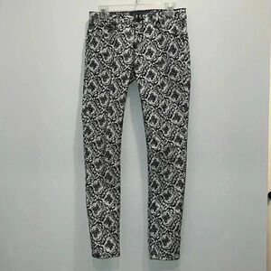 Iris Jeans Floral Print Stretch Jeans.​​